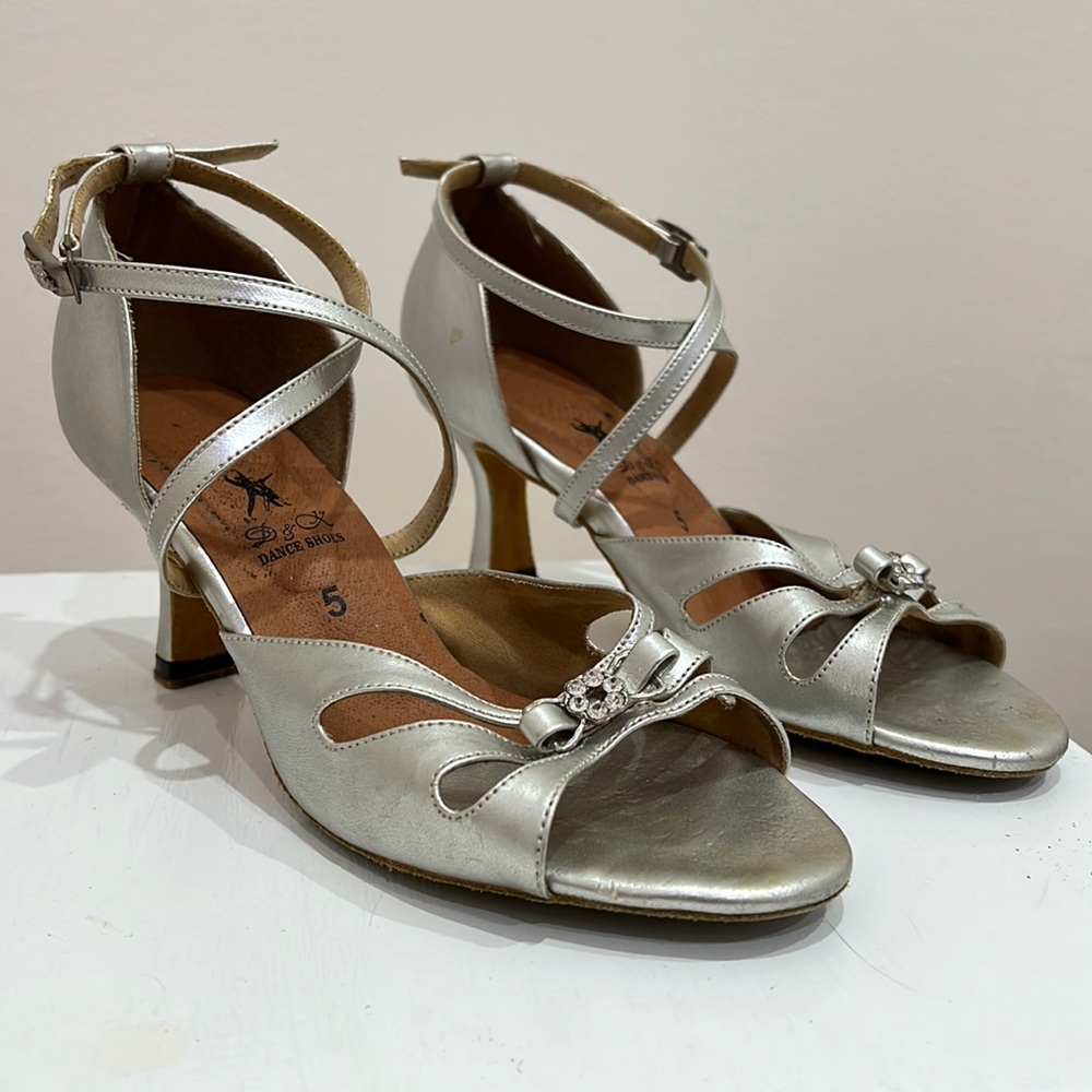 Silver 50s Inspired Dance Shoes